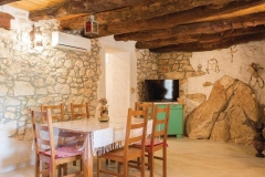 PHOTO-2019-04-06-15-22-08-13