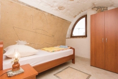 PHOTO-2019-04-06-15-22-08-18